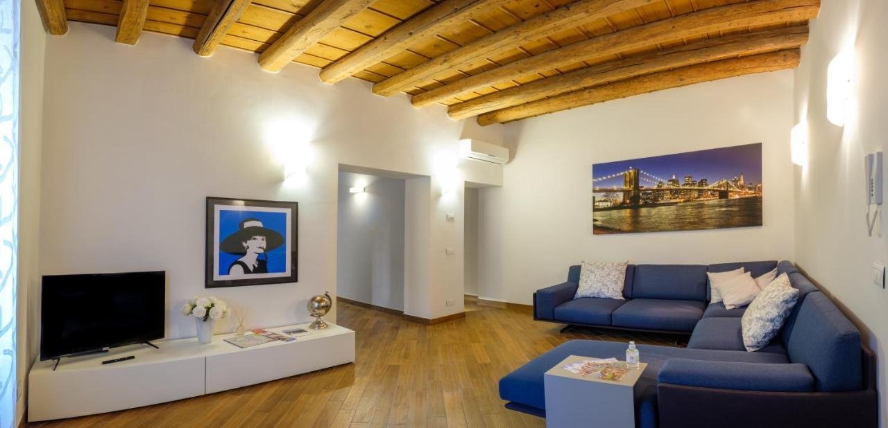 La Terrazza In Centro Apartment Verona Exterior photo